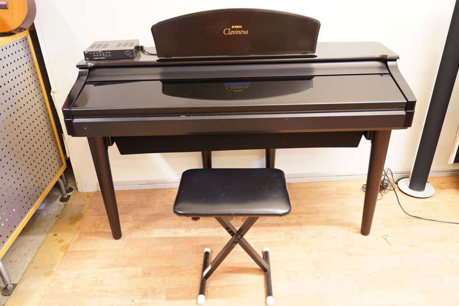 Yamaha Piano Clavinova Cvp-107 